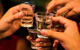 Quốc tửu “sa sút” kể câu chuyện gì về nền kinh tế lớn thứ 2 thế giới?