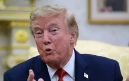 Tổng thống Mỹ Trump tạm rút khỏi ‘cuộc chơi’ với Iran