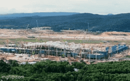 Sân bay quốc tế duy nhất ở Việt Nam mang hình Phượng hoàng lửa đang 'lộ diện' giữa đảo Ngọc