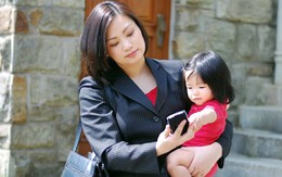 Đây là dấu mốc đặc biệt cho thấy về sau, cuộc đời 1 người mẹ bế tắc hay nở hoa: Muốn thanh thản, học BUÔNG BỚT 3 điều này