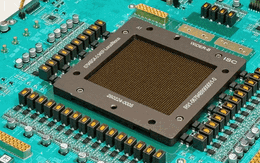 OpenAI ra mắt chip AI tự làm Jalapeño, tuyên bố hiệu năng vượt mặt NVIDIA 1,9 lần
