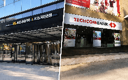 Cổ phiếu Techcombank quay đầu giảm sau loạt thông tin về thương vụ bán 15% cổ phần