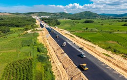 Thủ tướng Chính phủ yêu cầu đẩy nhanh tiến độ các dự án đường cao tốc tại khu vực phía Bắc