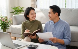 Có dư là tiết kiệm, tại sao vẫn hụt hơi trước những cột mốc chi tiền?