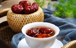 Đừng tin lời đồn "chỉ cần ăn táo đỏ là bổ máu": Chuyên gia chỉ ra sự thật, nhiều người vẫn hiểu sai suốt nhiều năm