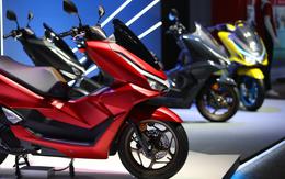 Honda PCX160 2027 trình làng với màn hình TFT và HSTC, đe dọa ngôi vương của Yamaha NVX và Honda SH