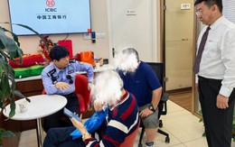 Công an chặn giao dịch rút 1,3 tỷ đồng của cụ ông 75 tuổi