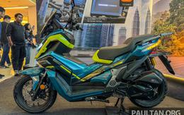 Đối thủ Honda ADV160 lộ diện giá chỉ 60 triệu đồng, trang bị phanh ABS, TCS cùng camera hành trình cực xịn