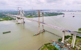 Những công đoạn cuối cùng trước khi thông xe cầu Phước Khánh