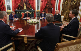 Chuyến thăm Moscow, Kiev của 2 đặc phái viên Mỹ và cuộc họp kín 3 giờ đồng hồ với Tổng thống Putin