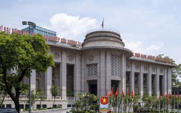 NHNN bơm thanh khoản VND dài hạn hơn