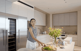 "Ngôi nhà trong mơ" rộng 400m2 ven biển đẹp tinh tế như bảo tàng nghệ thuật