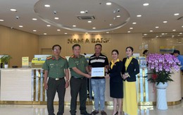 Công an kiểm tra giao dịch chuyển khoản 630 triệu đồng từ tài khoản Nam A Bank sang ACB với nội dung "mua bán tôm": Hai người được mời làm việc