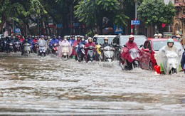 Tin mới nhất về mưa lớn ở Bắc Bộ, Trung Bộ và dự báo thời tiết Hà Nội 10 ngày