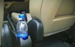 Người đàn ông nhập viện sau khi uống chai nước để 2 ngày trong ô tô