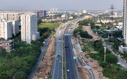 Cảnh trái ngược ở cửa ngõ TP.HCM, cao tốc, bến phà trong ngày cuối nghỉ lễ 2/9
