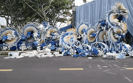 Thiếu gia tiệm vàng miền Tây cưới vợ: Chi vài trăm triệu dựng cổng cưới long - phụng dài 50m, bà con thi nhau đến check-in