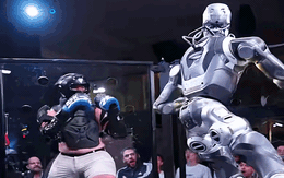 Trận đấu võ đầu tiên giữa con người và robot: Liệu có cân tài cân sức?