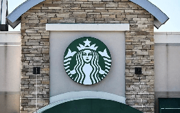 Starbucks bất ngờ tuyên bố đóng vĩnh viễn 250 quán cà phê,  thu hẹp hê thống
