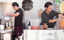 30 tuổi bỏ việc lương 203 triệu/tháng, đi bán hàng rong kiếm 81 triệu/tháng