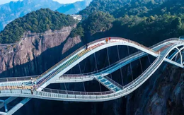Tên là cầu Như Ý nhưng nhìn đã thấy thót tim