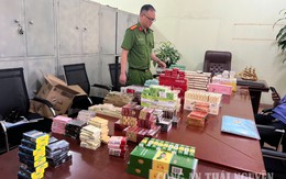 Kiểm tra cửa hàng Hương Tâm Mart, công an phát hiện 1.525 sản phẩm thuộc danh mục hàng cấm