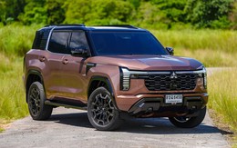 Mitsubishi Pajero thế hệ mới chốt ngày ra mắt ĐNÁ: 3 phiên bản giá quy đổi từ 1,2 tỷ, máy dầu hơn 200mã lực, tham vọng đấu Everest
