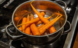 Ăn cà rốt mỗi ngày trong 4 tháng, người phụ nữ khiến bác sĩ cũng giật mình khi đi khám