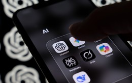 Chính phủ Anh dạy nhân viên dùng AI: Đừng nói "cảm ơn" với chatbot AI