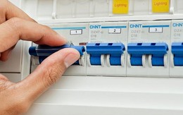 Lời khuyên cho những gia đình hay tắt điều hòa bằng cách gạt aptomat