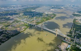 Hôm nay, tuyến cao tốc dài gần 58km chính thức khai thác, nối thành phố giàu nhất Việt Nam với tỉnh có sân bay lớn nhất cả nước