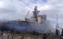 Tàu phá băng Đô đốc Makarov bốc cháy tại xưởng đóng tàu Kronstadt