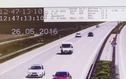 'Kỳ án' tại quốc gia đỉnh cao công nghệ: 2 xe Mercedes vi phạm trên cao tốc, một tài xế 2 lần trắng án