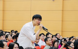 Vỡ òa khoảnh khắc thủ khoa Nguyễn Đức Anh Quân gọi tên Sản phụ khoa ở Match Day