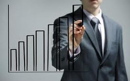 VN-Index giảm hơn 4 điểm, bất ngờ PET và GMD
