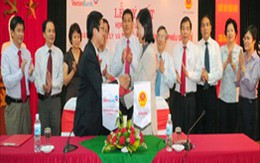 Bộ Tài Chính ủy quyền cho Vietinbank cho vay lại 1 tỷ USD vốn trái phiếu