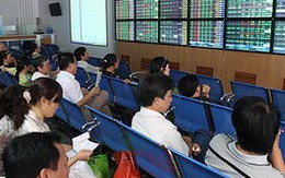 VN-Index tăng điểm trước hàng loạt tin xấu