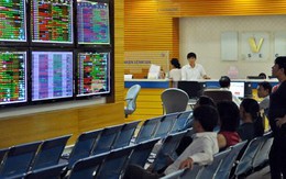 NĐT “tháo chạy”, VN-Index giảm hơn 10 điểm