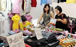 Quần áo Thu-Đông: Giảm giá vẫn không hút được khách