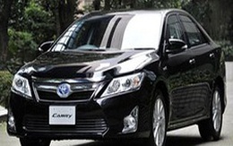 Toyota thu hồi 885.000 xe