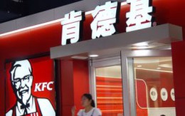 Truyền thông Trung Quốc: Đá của KFC bẩn hơn nước trong... toilet