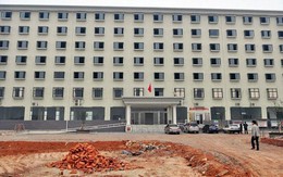 Trung Quốc: Xây trụ sở 7 tầng cho … 8 cán bộ xã