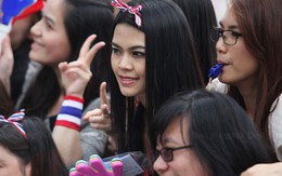 Hình ảnh dân Bangkok xuống đường biểu tình