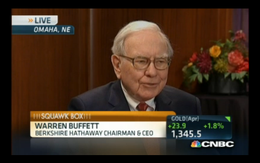 Warren Buffett: “Ukraine không khiến tôi ngừng mua cổ phiếu”