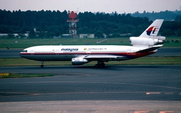 Cổ phiếu Malaysia Airlines tụt 10% sau vụ máy bay mất tích