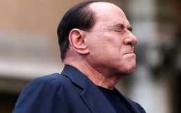Thu nhập giảm mạnh, Berlusconi vẫn giàu nhất chính trường Ý