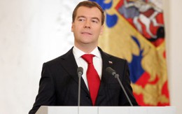 Medvedev: Nga đã sẵn sàng đối mặt với lệnh trừng phạt mới