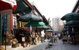 Dân Trung Quốc bỏ chợ đi mua sắm trực tuyến