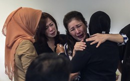 Cổ phiếu AirAsia sụt giảm sau vụ máy bay mất tích