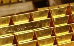 Giá vàng có tuần giảm sâu nhất trong 6 tháng